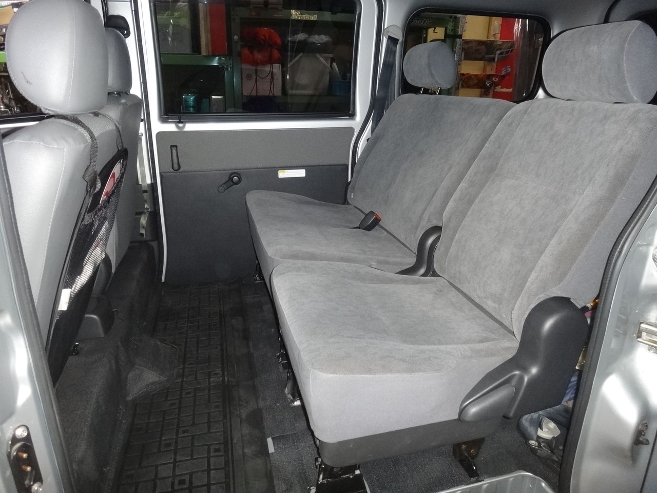 【6376】/ライトエース S402Mリアシート 新車ライトエース S402M リアシート タウンエース セカンドシート