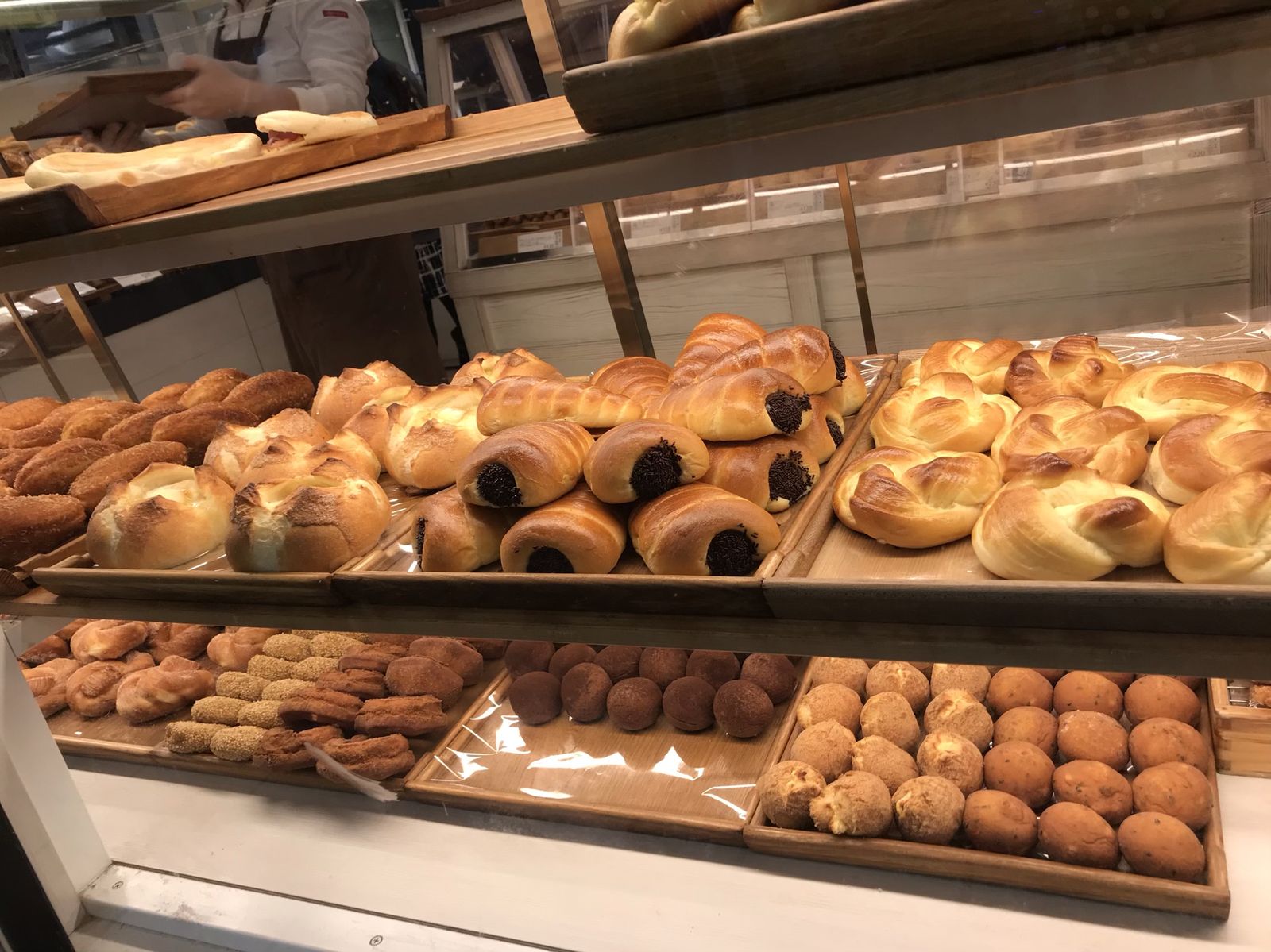 リトルマーメイド 東京メトロ西葛西駅改札内 三毛猫ランチ２