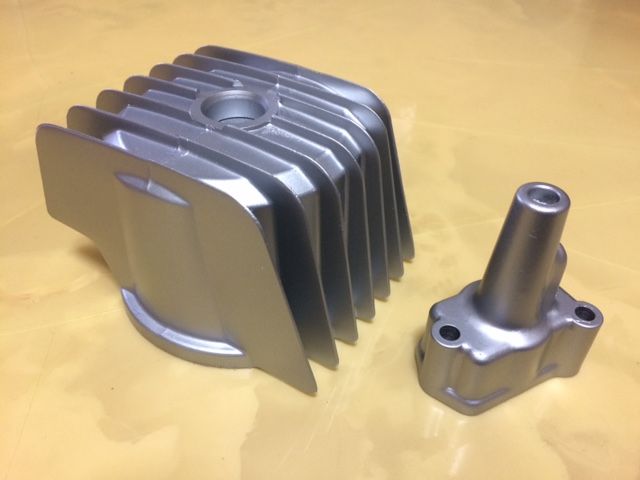 CB750FOUR レストア日記 塗装作業 ① ボトムケース