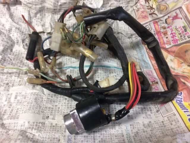 ダックス St70 レストア日記 メインハーネス Cb750four Cl250 レストア日記 アラ還ライダーの備忘録