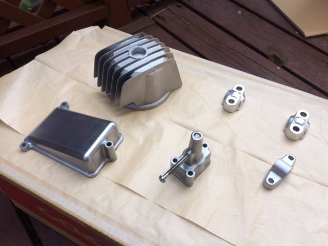 最終値下げ CB750F　CB750FB フロントフォーク　ボトムケース再塗装品 最終値下げ CB750F CB750FB フロントフォーク ボトムケース再塗装品