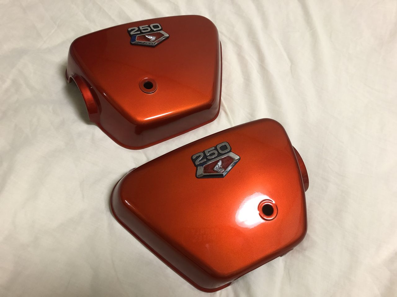 左右金属製リプロ エンブレム CB125 CL125 サイドカバー ベンリィ CB125 CL125 サイドカバー ベンリィクリア 即納左右セット送料無料新品