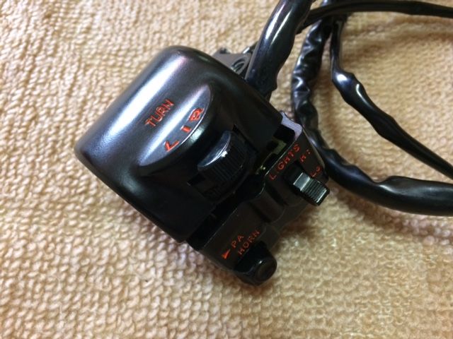 CB750FOUR レストア日記 ハンドル＆ハンドルスイッチ