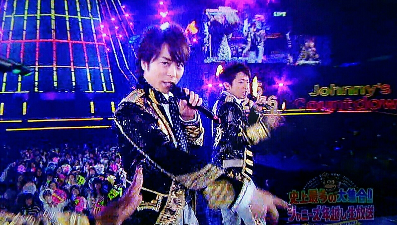 嵐 truth 衣装 嵐が司会だ truthだ 2015-2016カウントダウン 櫻井翔と七色