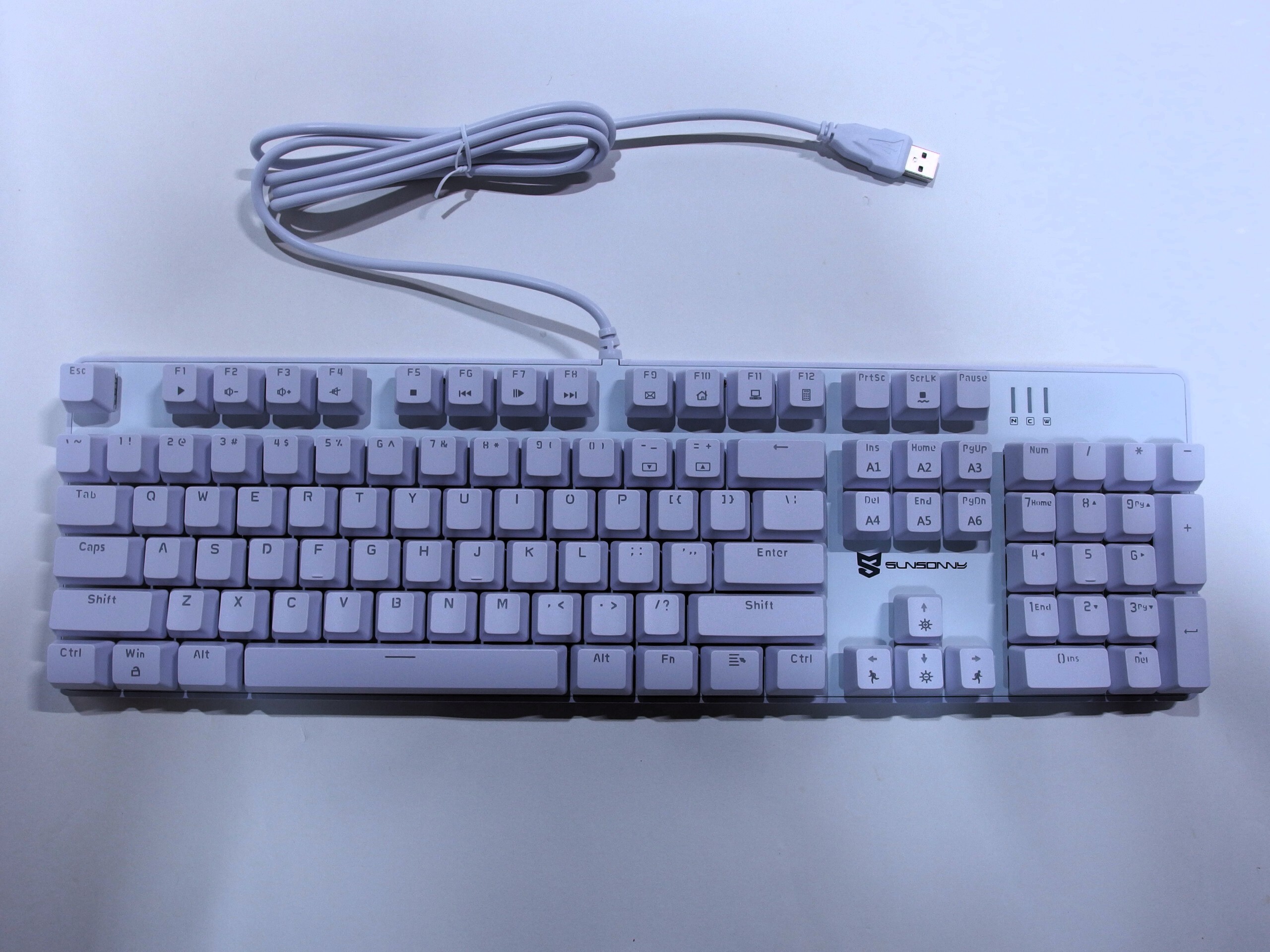 Amazonで売っている激安メカニカルキーボード「N-J9PRO」 : Game Arcadia
