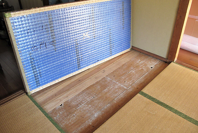 0 畳の下はどうなってる 気密しよう 断熱リノベ しよう 唐津の賃貸戸建てhamadaapartments 濱田アパート 省エネ暮らし リノベーション