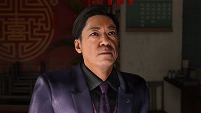 東城会若頭補佐及び直系浜崎組組長　浜崎豪（出演：香川照之）