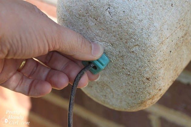  Bảo vệ Spigot khỏi ống Burst đông lạnh | Cô gái xinh xắn 