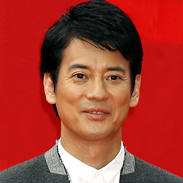 【芸能】ドラマ現場裏話：唐沢寿明の差し入れが話題沸騰中