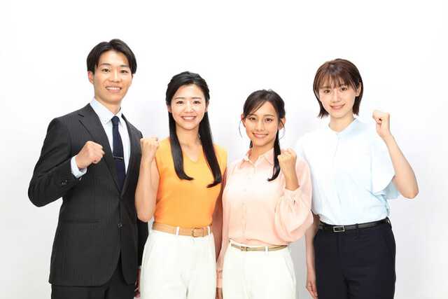 【芸能】新アナウンサー登場ｗｗｗフジテレビが放つ4人の個性とは？