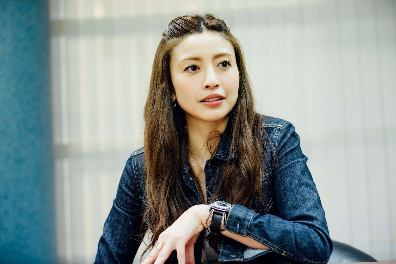 【芸能】片瀬那奈さん｢すべてをリセットしたかった｣｢会社員となった今が幸せ｣