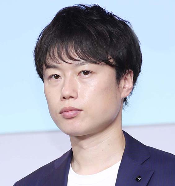 【芸能】″No.1モテ芸人″『見取り図』リリー 　13歳下美人アナと手繋ぎデート＆同棲生活中！