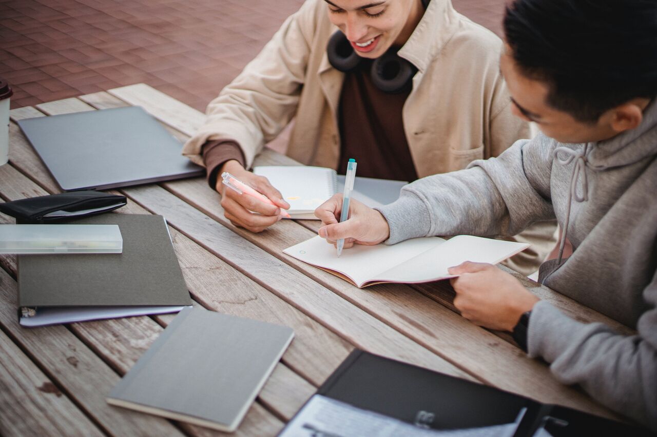One-sided argument essays - Academic English UK one sided argumentative essay format