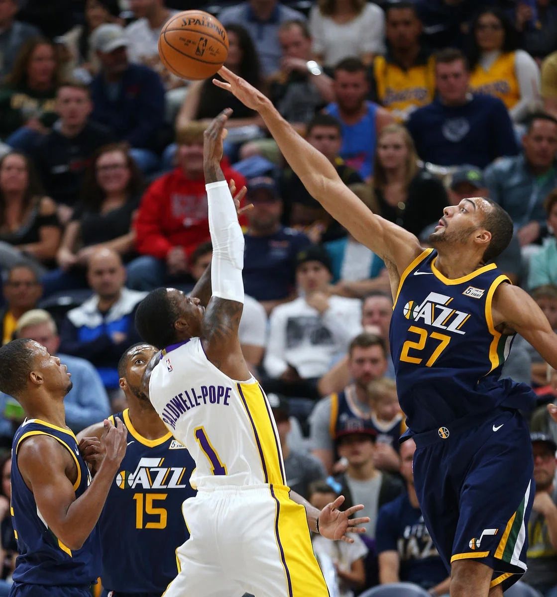 スタッツから見るセンター論 Nbaをお題に スタッツから見るセンター論 Nbaをお題に