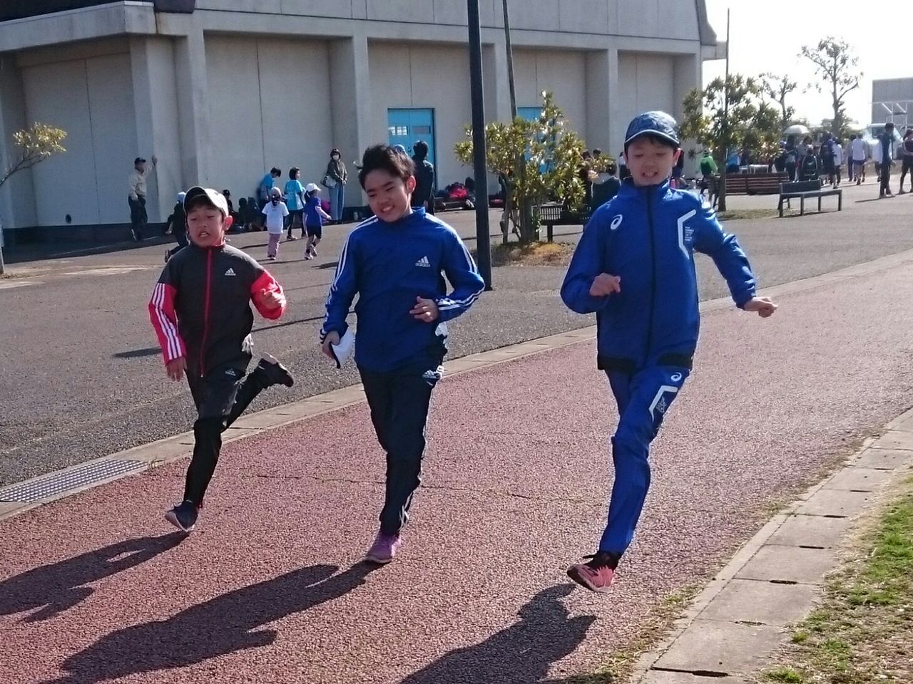 イメージ 1