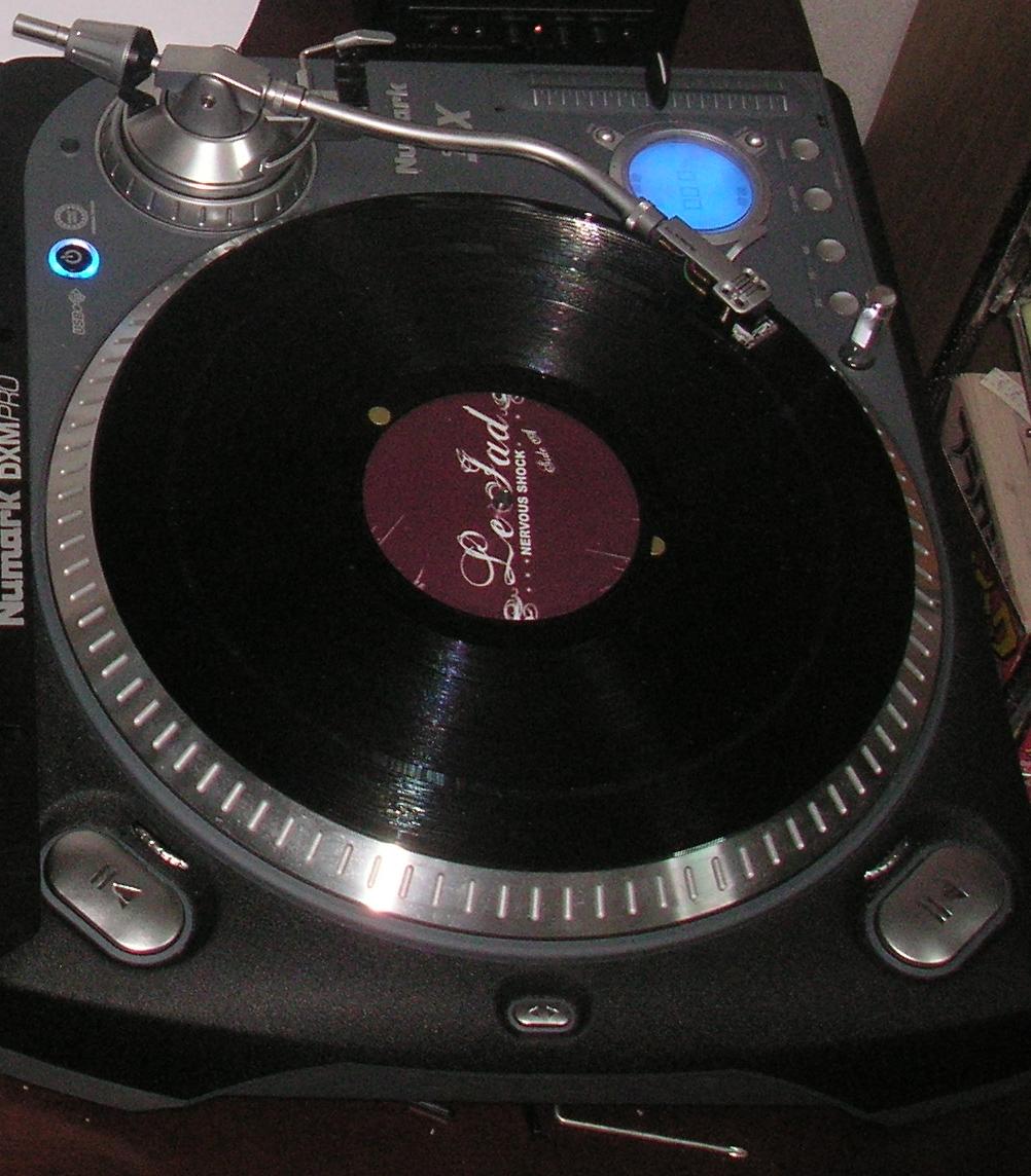 お勧め機材（ターンテーブル編） - Numark TTX : 怠惰 Arik