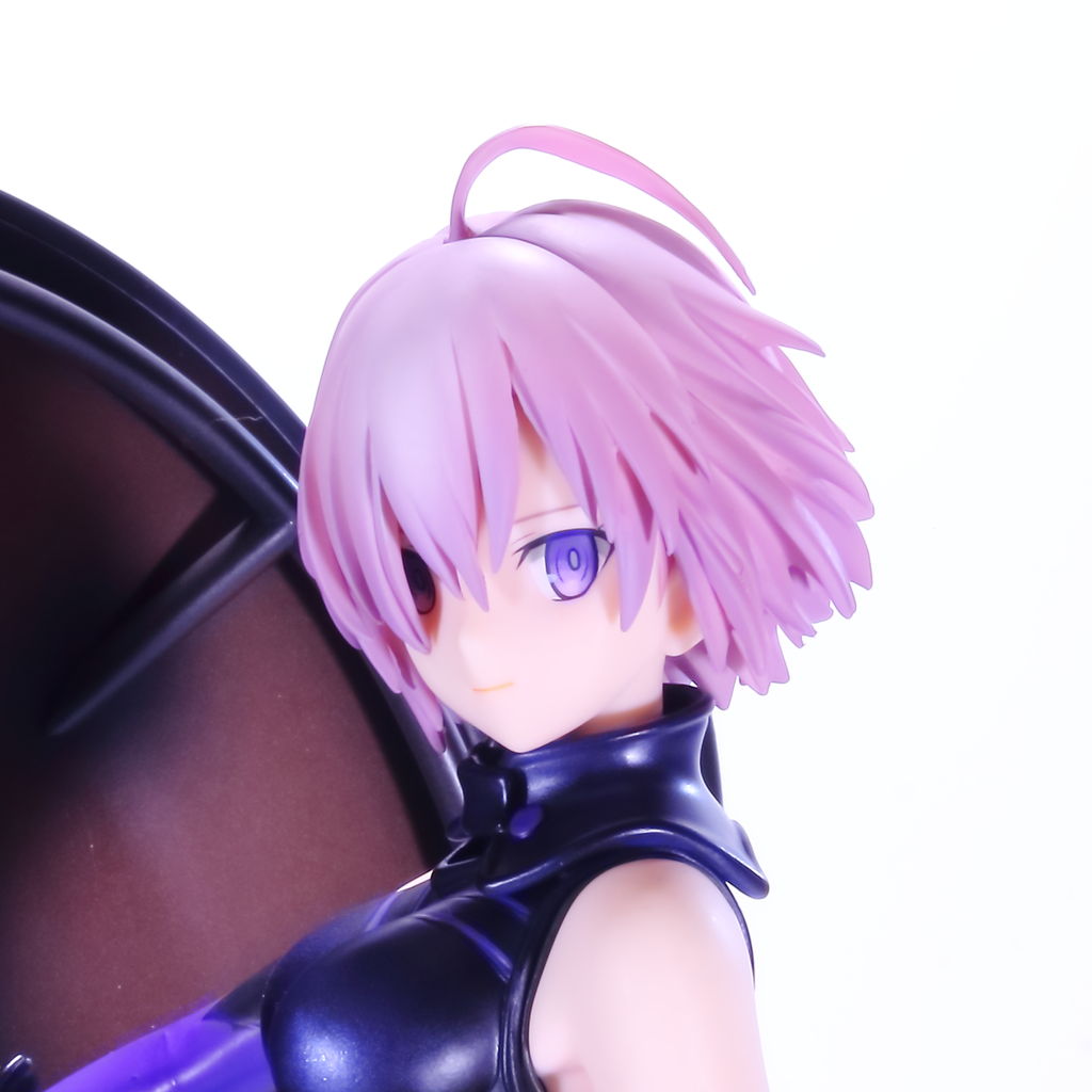 ANIPLEX + シールダー/マシュ・キリエライト　1/7スケールフィギュア Amazon | シールダー/マシュ・キリエライト 1/7スケール PVC&ABS