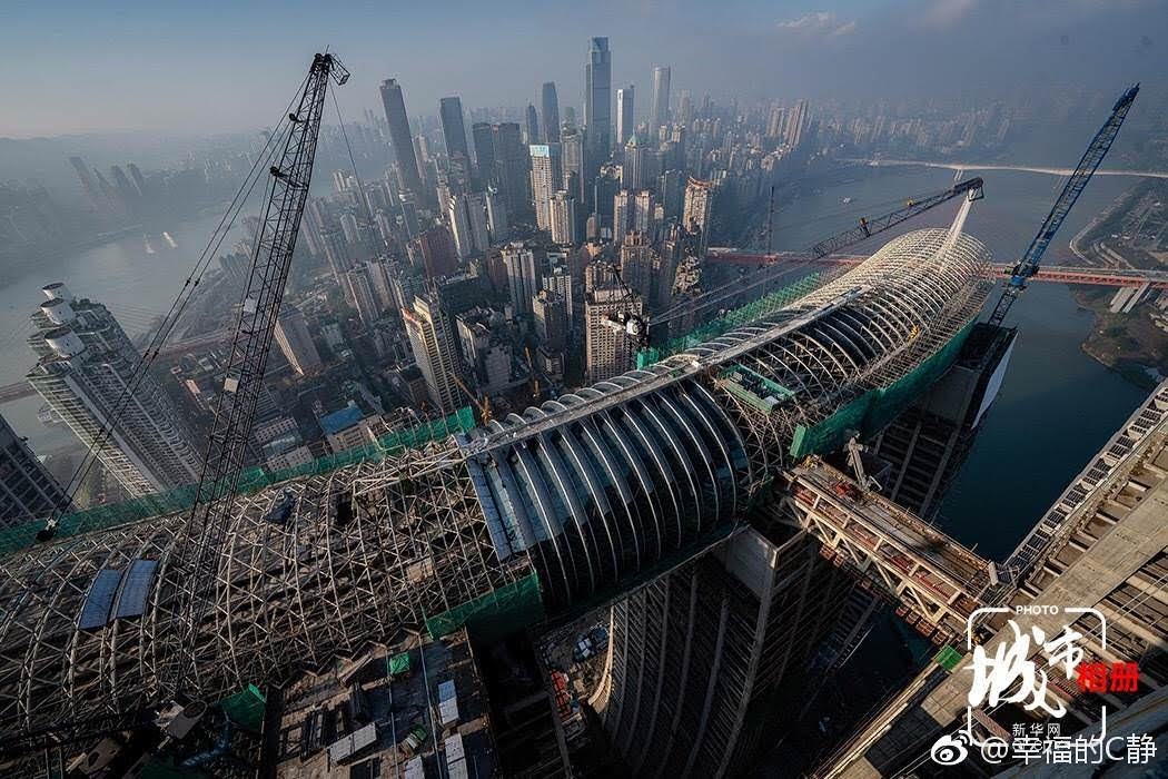 中国の習近平国家主席、年収900万円… #悲報