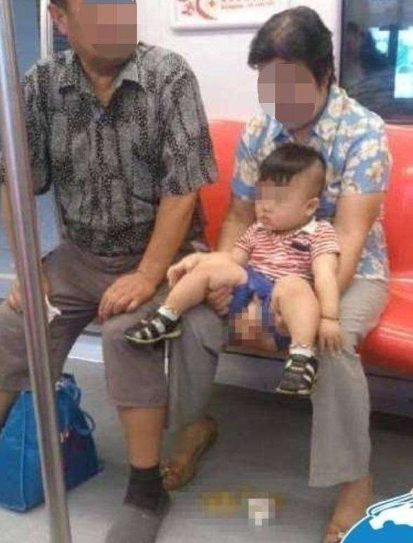 中国の女の子達、2ドアのロールスロイスを乗って集まる。日本の若者との差が凄い #画像