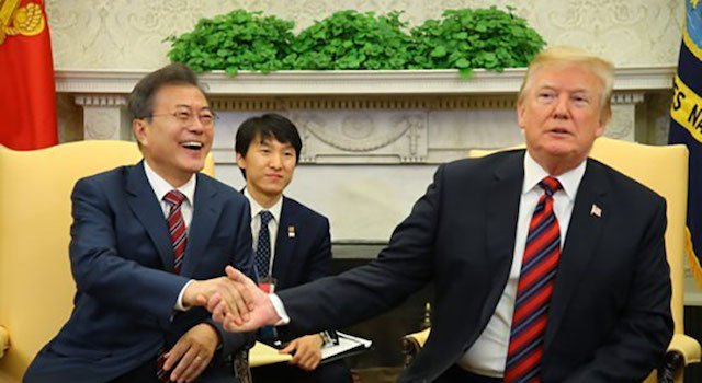 文「トランプさん、日本の帰りにちょっとだけ韓国に寄って」……恥ずかしい会話を暴露した議員を告発