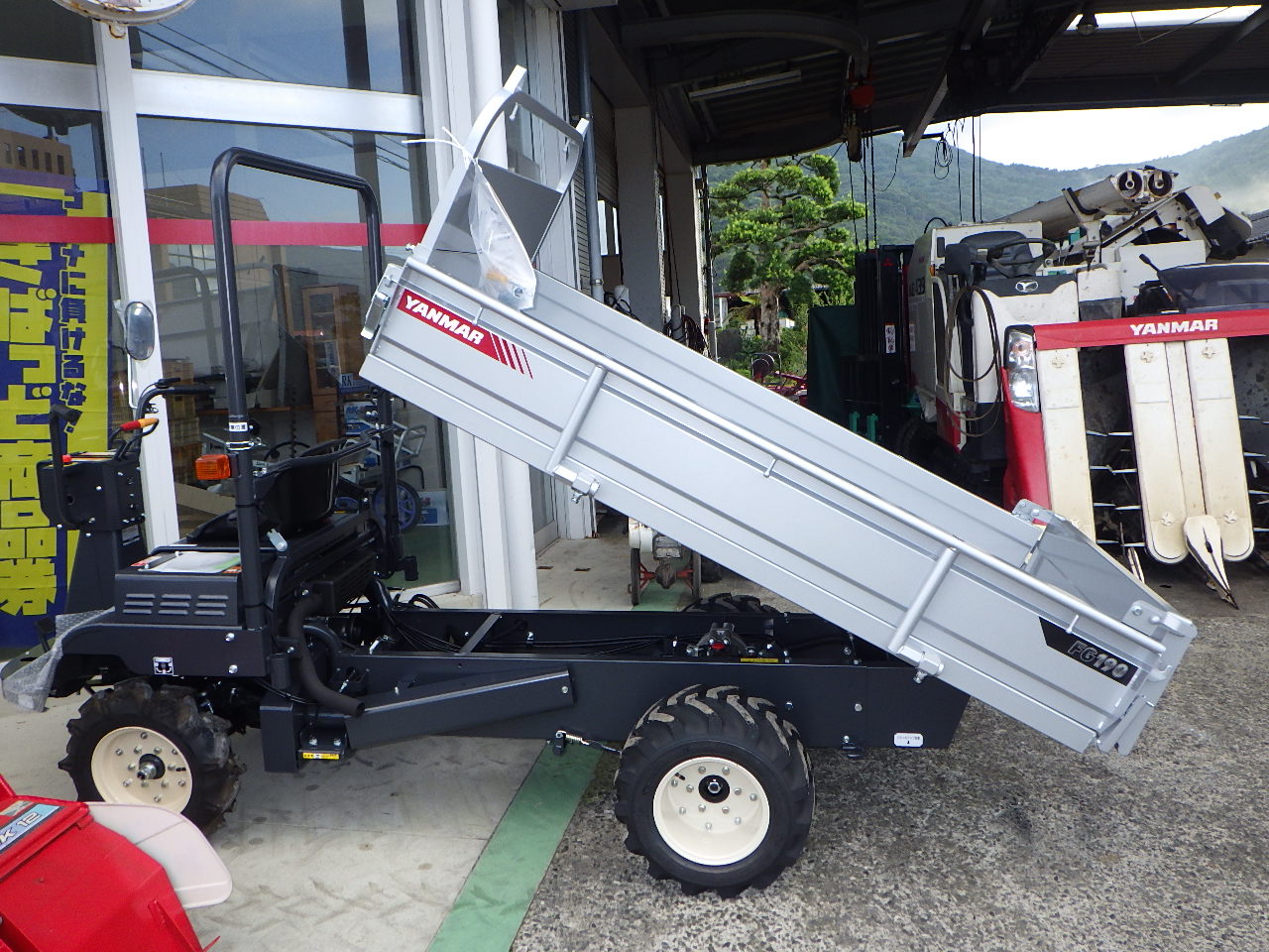 新品 ヤンマー運搬車 Fg190sd 入庫 有木機工 鹿児島 の中古農機 修理情報