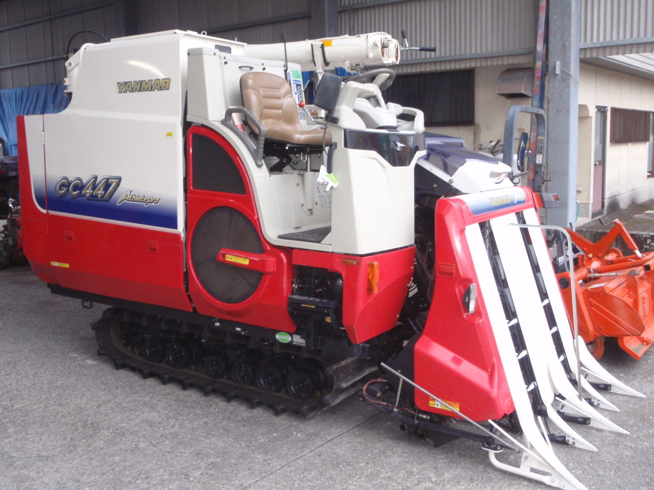 中古 ヤンマー 4条刈コンバイン GC447 : 有木機工(鹿児島）の中古農機 