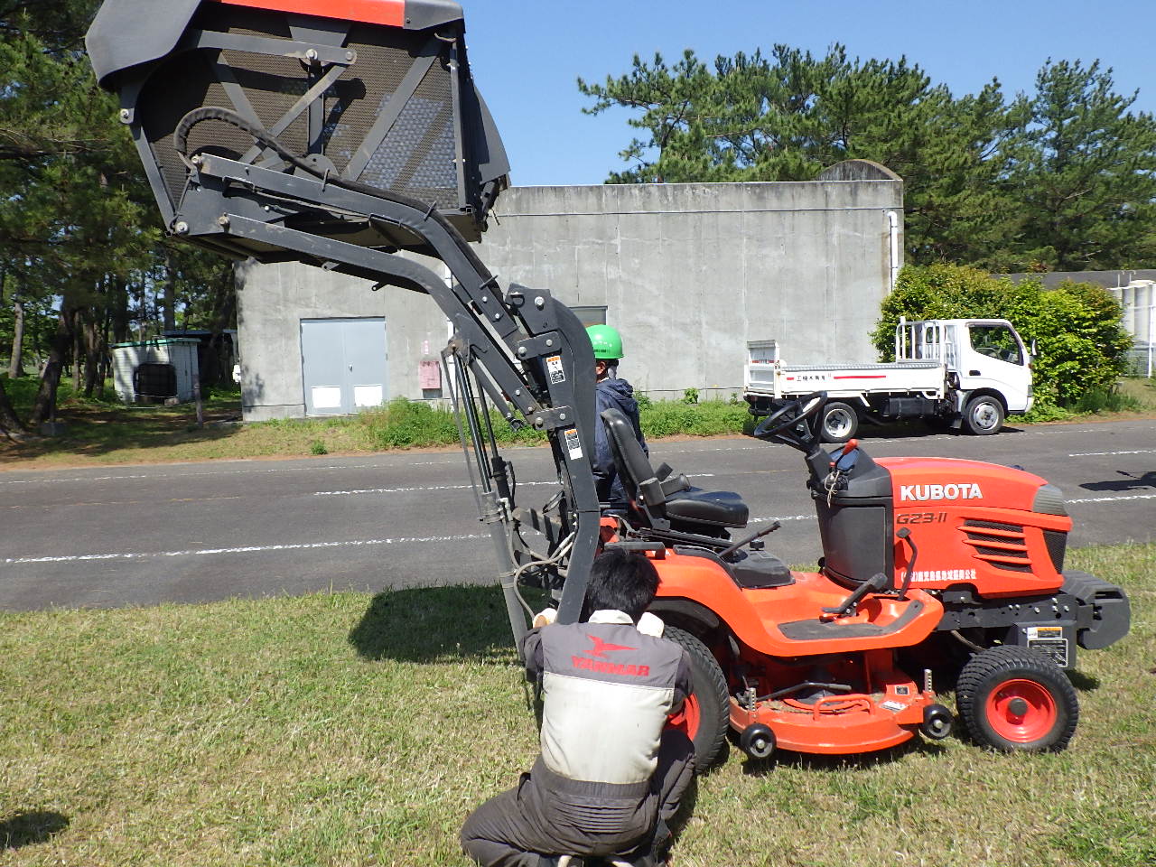クボタ 乗用芝刈機 G23 整備点検 有木機工 鹿児島 の中古農機 修理情報 クボタ 乗用芝刈機 G23 整備点検 有木機工 鹿児島 の中古農機 修理情報