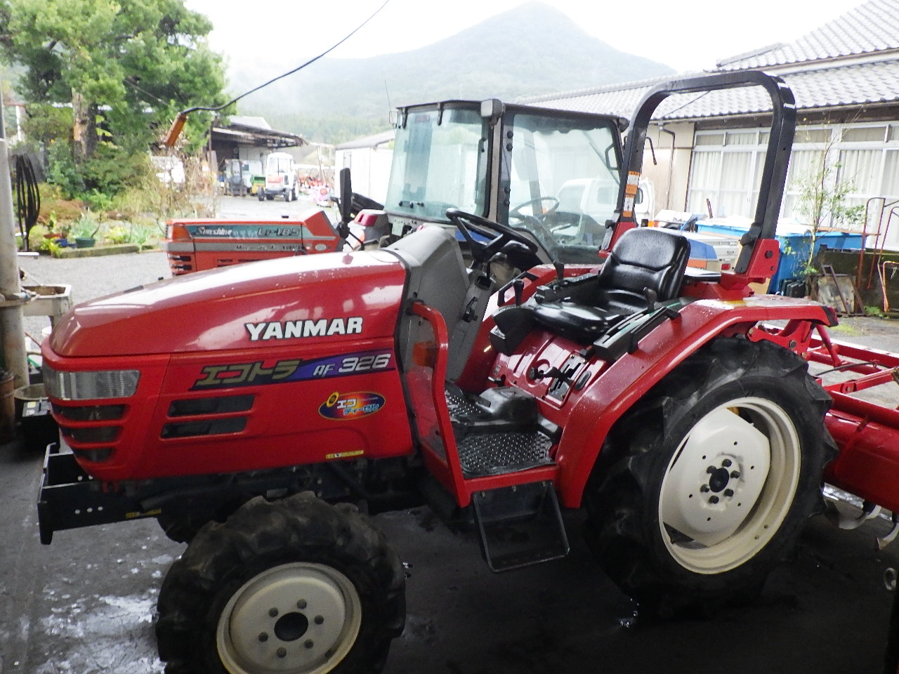 中古ﾔﾝﾏｰﾄﾗｸﾀｰ AF326 : 有木機工(鹿児島）の中古農機・修理情報
