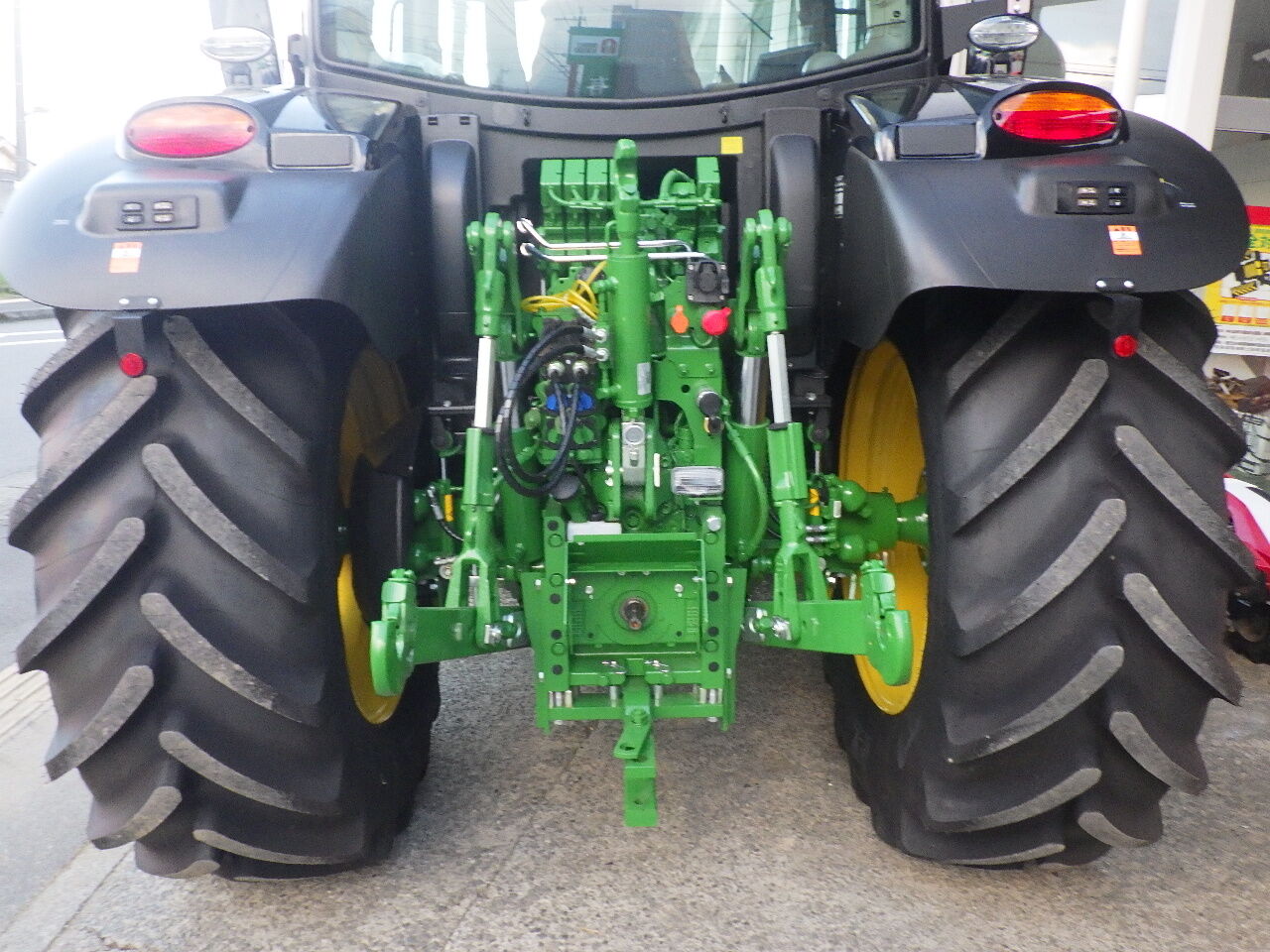 ジョンディア トラクター 6130r 有木機工 鹿児島 の中古農機 修理情報