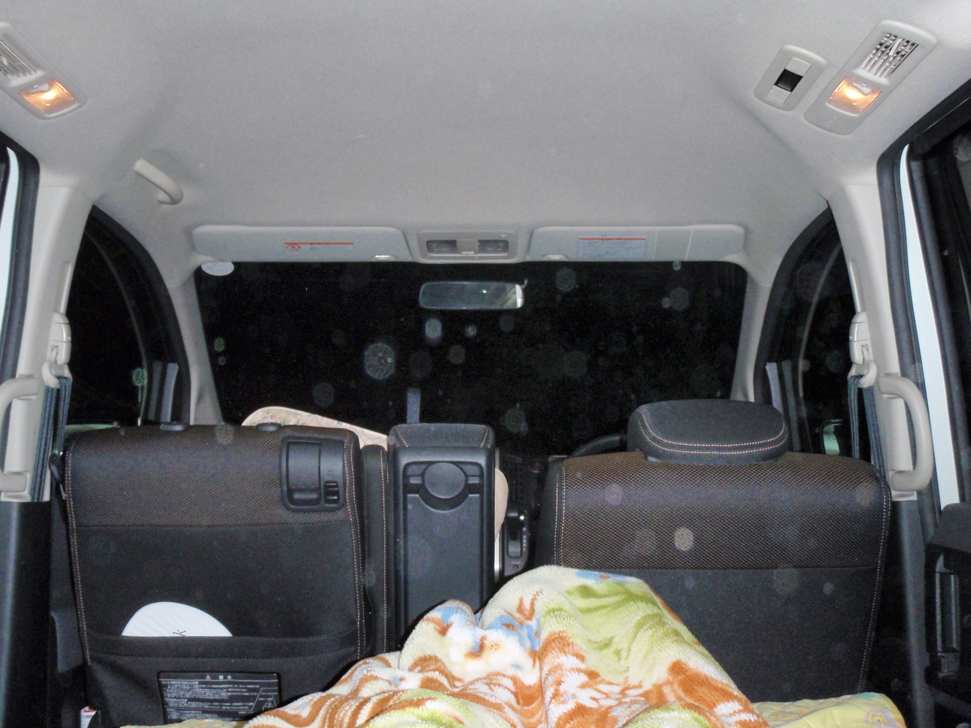 今日こそセレナをキャンピングカーへ 麦藁隊 ボスの部屋 二階