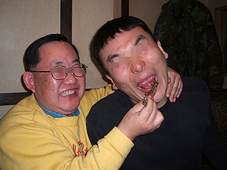 2004_1225_190522AA