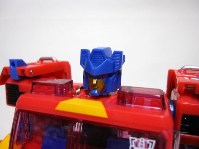 トランスフォーマーBotcon 2010 AUTOBOT Spark G2