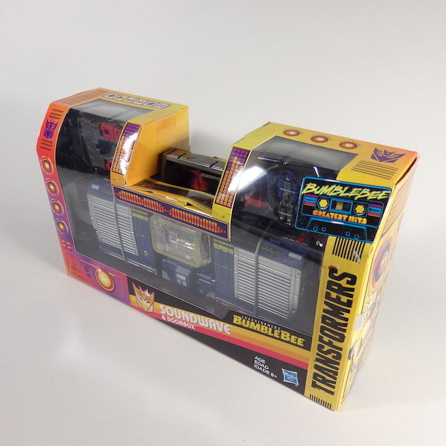 サウンドウェーブ ブームボックス＿TFバンブルビー : 辛口おもちゃノート