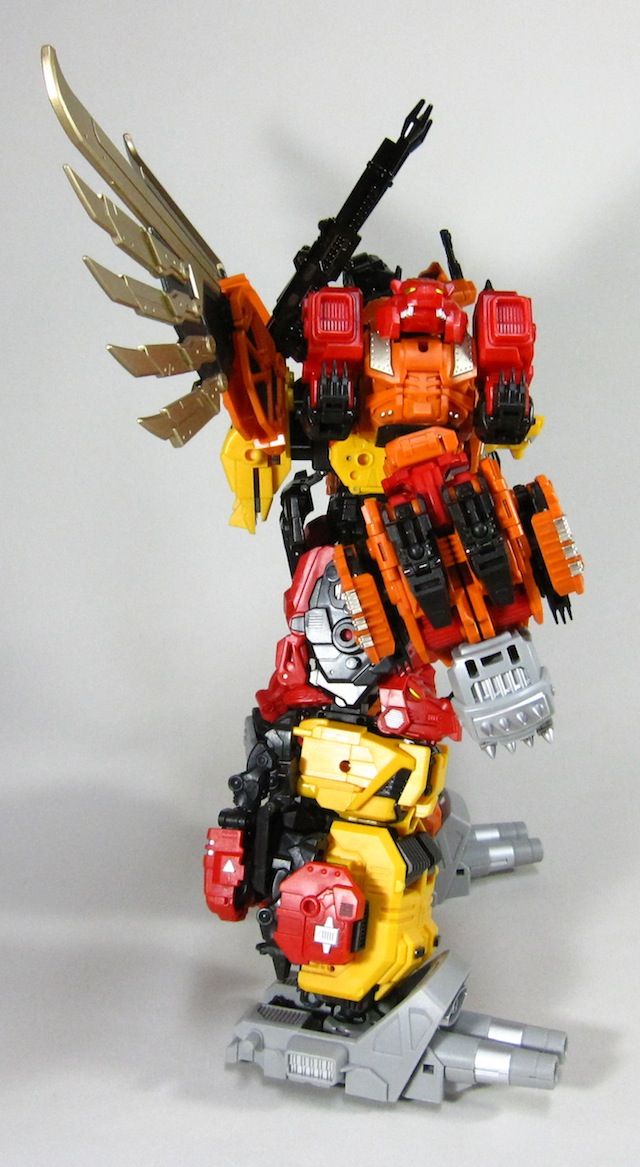 Mastermind Creations / R-02～06 Feral Rex : 辛口おもちゃノート