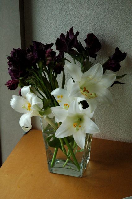 アルストロメリアのお花 いけばな アロタン アロマテラピーの語源のお話