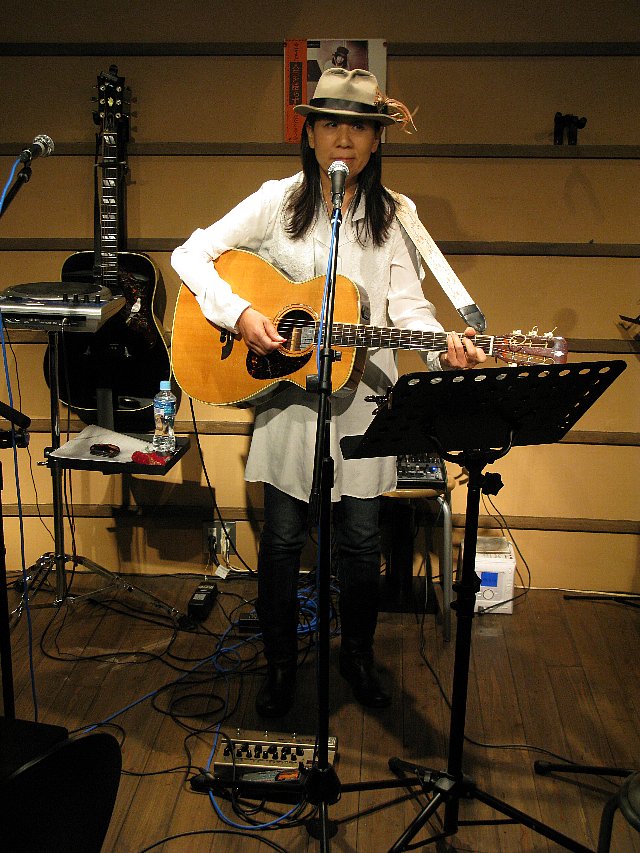 猫 四角佳子 茶木みやこ スペシャルライブ 開催しました Arpeggiouedaのブログ