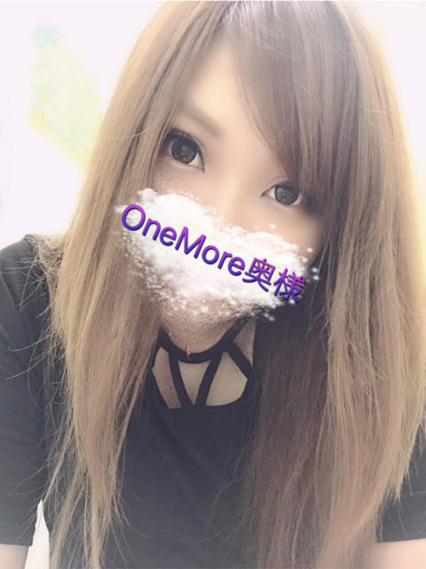 girl_5d35730f3004d8.93748470_480x640