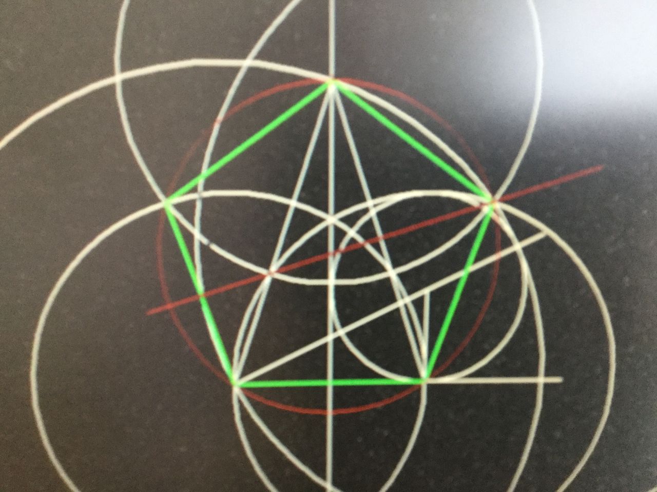 コンパスと定規だけで描く真値の正五角形の描き方 発想力教育研究所 素数誕生のメカニズム