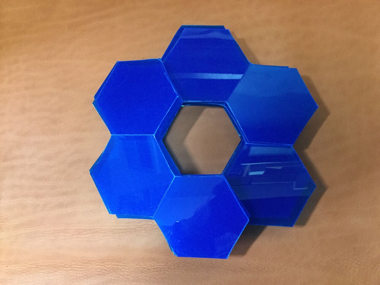 正五角形ペンタゴンと正六角形ヘキサゴンの数学 ２次元の自然数の数理 発想力教育研究所 素数誕生のメカニズム