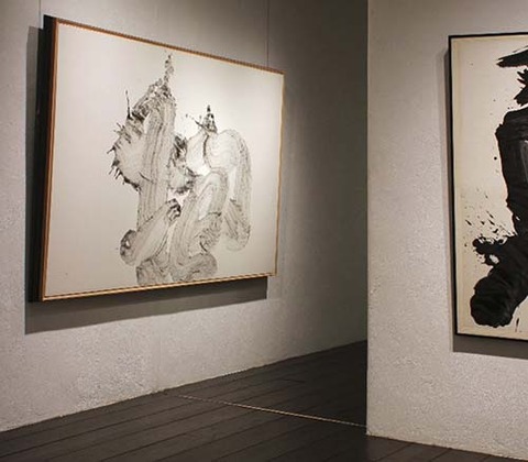 凍墨名品を中心に 井上有一展