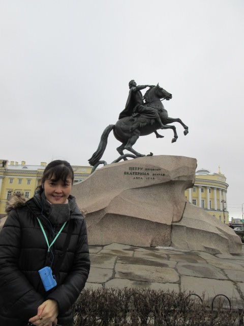 サンクトペテルブルク・ピョートル大帝青銅の騎士像 : 金谷美帆＊Diary