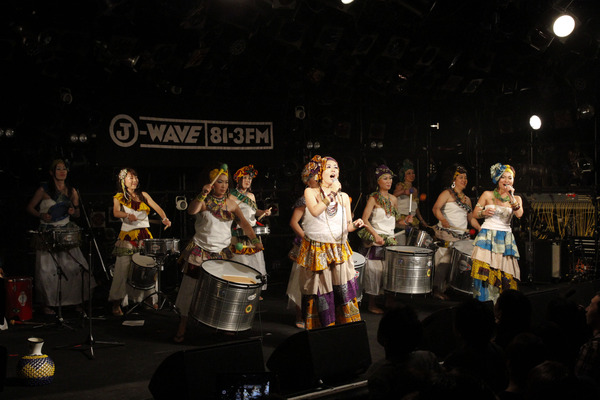 GIRA0211-001