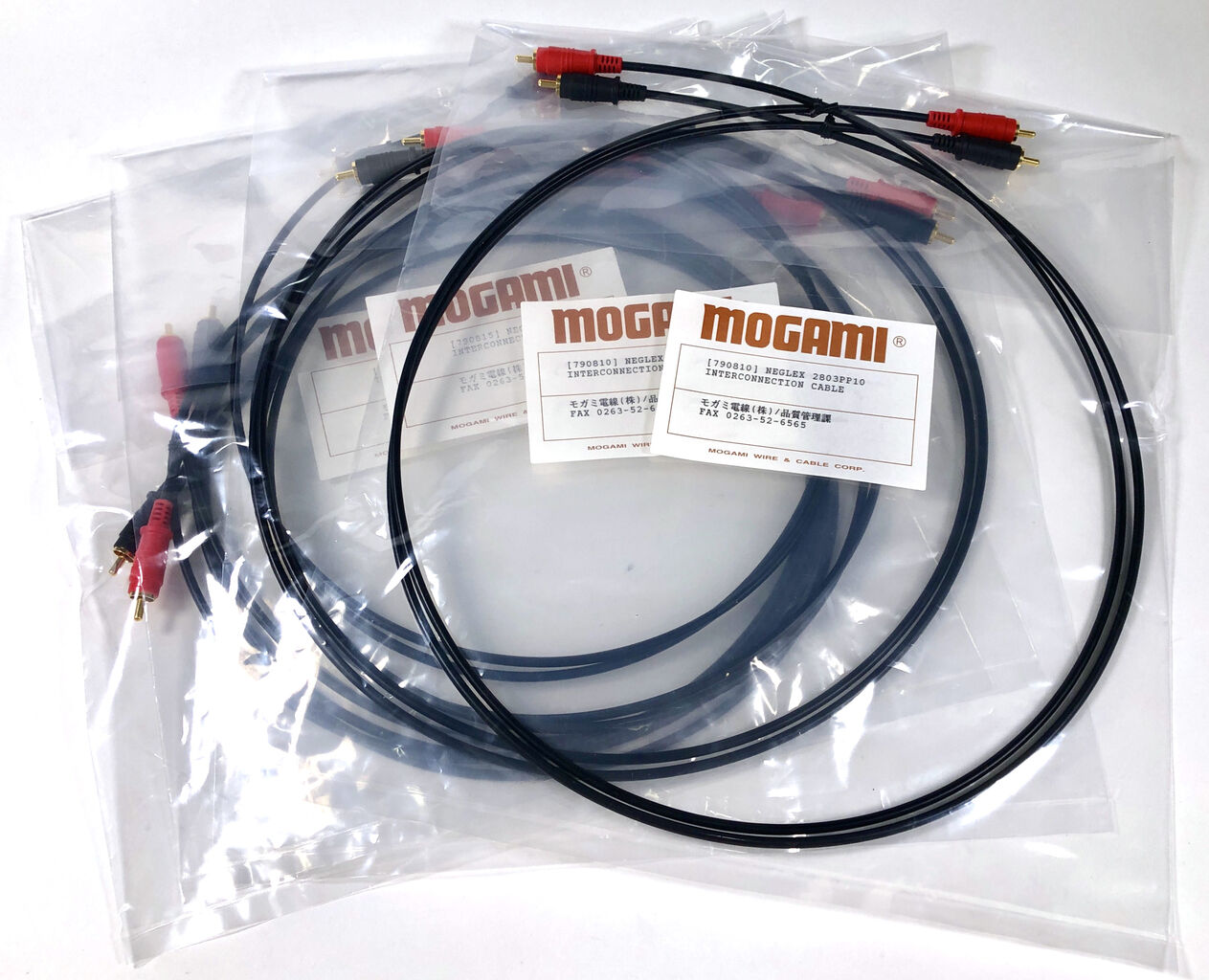 モガミ社製　MOGAMI2803純正メーカーモールド品　ワンオーナー品 MOGAMI (モガミ) NEGLEX 2803 Hi-Fi RCAケーブル 1ペア (2本)｜世界