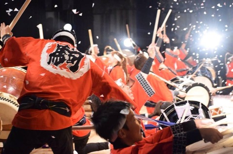 19275266_884597048345917_1161754377239775662_n