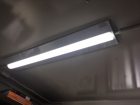 LED