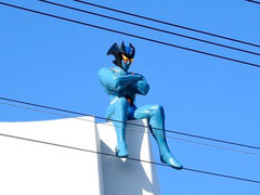 徳島県板野郡北島町 県道39号線 ビルの上 デビルマン 2019