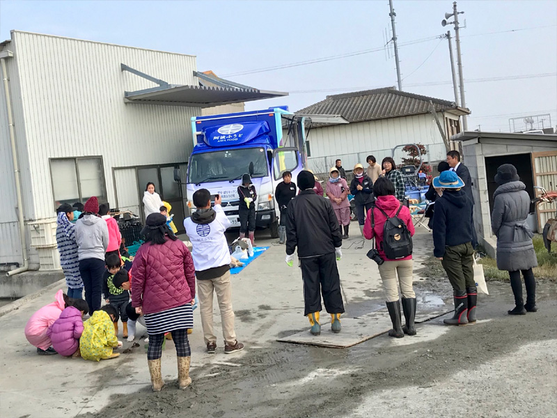 鳴門 れんこん掘り体験 18 あるでよ Blog