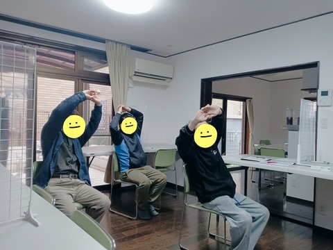 23-04-06-15-33-12-688_deco