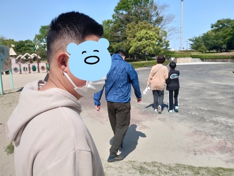 23-05-02-15-47-26-032_deco