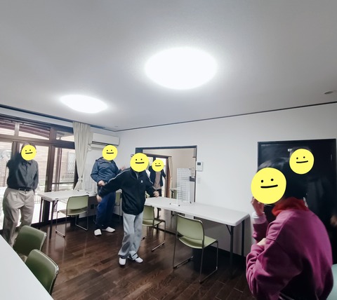 23-04-06-15-34-42-767_deco